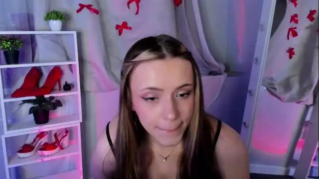 Image 10 of mipsymipson Stream on Chaturbate on 1 month ago