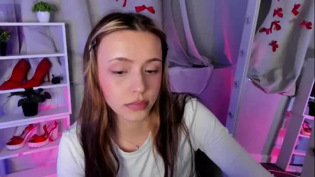 Image 2 of mipsymipson Stream on Chaturbate on 1 month ago