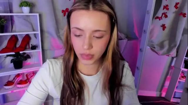 Image 4 of mipsymipson Stream on Chaturbate on 1 month ago