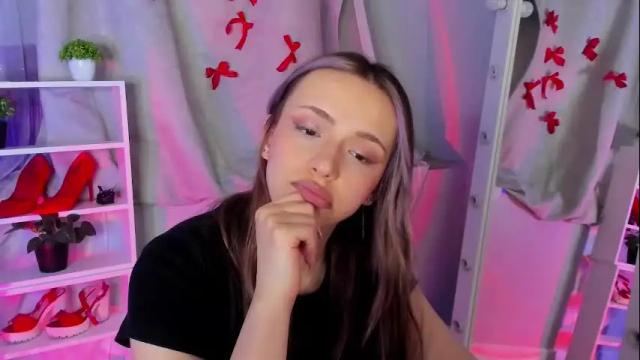 Image 10 of mipsymipson Stream on Chaturbate on 1 month ago
