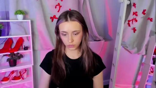 Image 2 of mipsymipson Stream on Chaturbate on 1 month ago