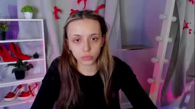 Image 10 of mipsymipson Stream on Chaturbate on 22 days ago