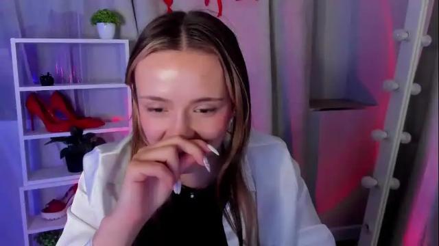 Image 7 of mipsymipson Stream on Chaturbate on 11 days ago