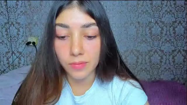 Image 4 of mira_bloempje Stream on Chaturbate on 1 month ago