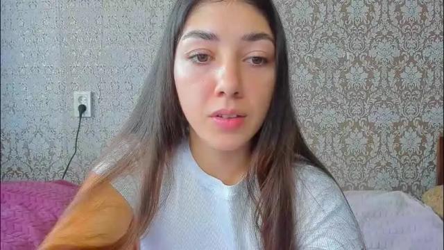 Image 10 of mira_bloempje Stream on Chaturbate on 8 days ago