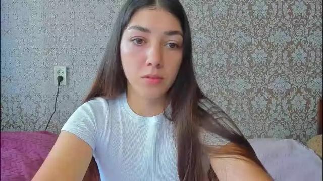Image 7 of mira_bloempje Stream on Chaturbate on 8 days ago