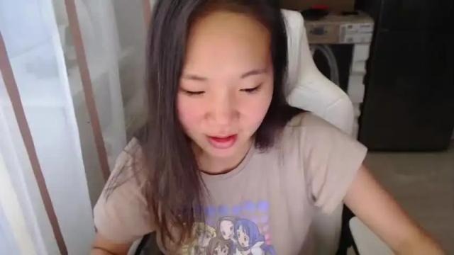 Image 3 of mira_g Stream on Chaturbate on 17 months ago