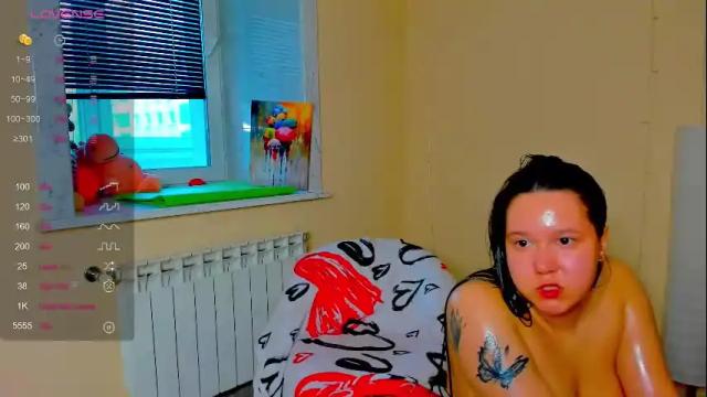 Image 4 of mira_karter Stream on Chaturbate on 1 month ago