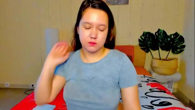 Image 3 of mira_karter Stream on Chaturbate on 26 days ago