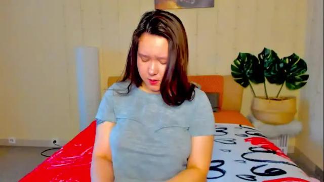 Image 4 of mira_karter Stream on Chaturbate on 26 days ago