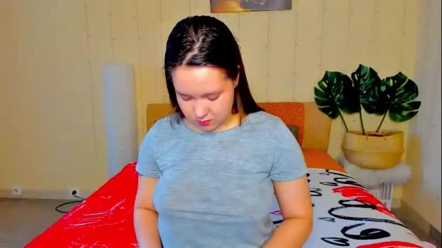 Image 8 of mira_karter Stream on Chaturbate on 26 days ago