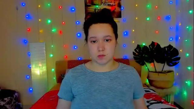 Image 11 of mira_karter Stream on Chaturbate on 13 days ago