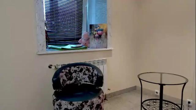 Image 12 of mira_karter Stream on Chaturbate on 11 days ago