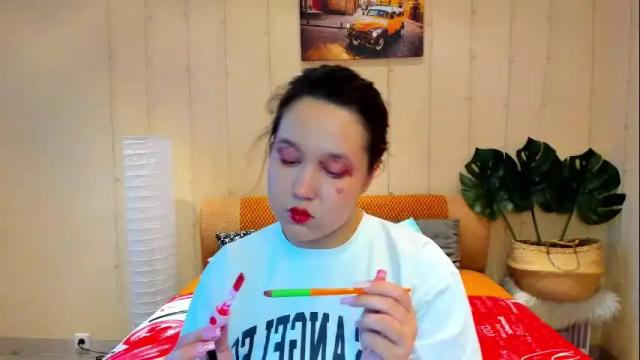 Image 11 of mira_karter Stream on Chaturbate on 1 day ago