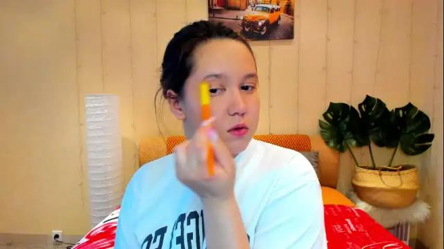 Image 2 of mira_karter Stream on Chaturbate on 1 day ago