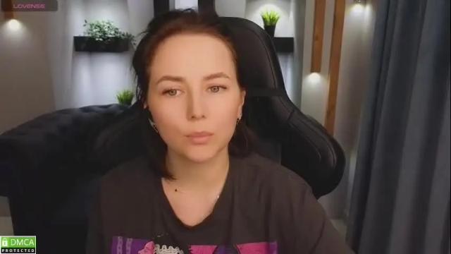 Image 7 of mira_mermayd Stream on Chaturbate on 1 month ago