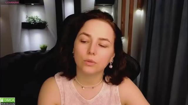Thumbnail 2, mira_mermayd's Stream at Chaturbate, 1 month ago