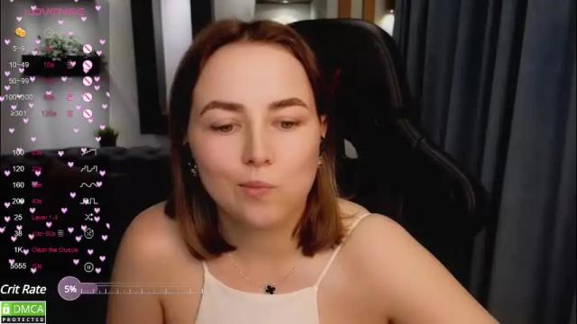 Image 10 of mira_mermayd Stream on Chaturbate on 27 days ago