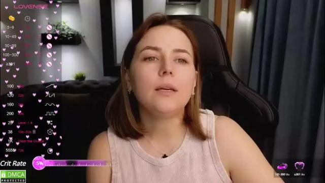 Image 4 of mira_mermayd Stream on Chaturbate on 24 days ago