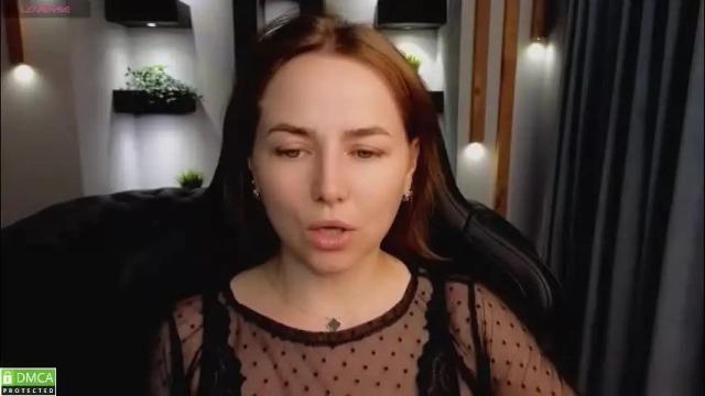 Image 2 of mira_mermayd Stream on Chaturbate on 19 days ago