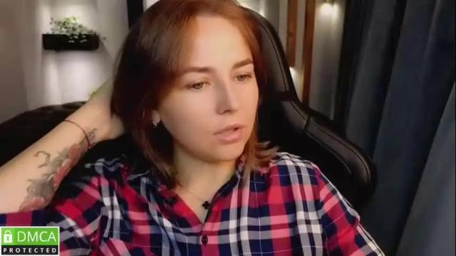 Image 4 of mira_mermayd Stream on Chaturbate on 3 months ago