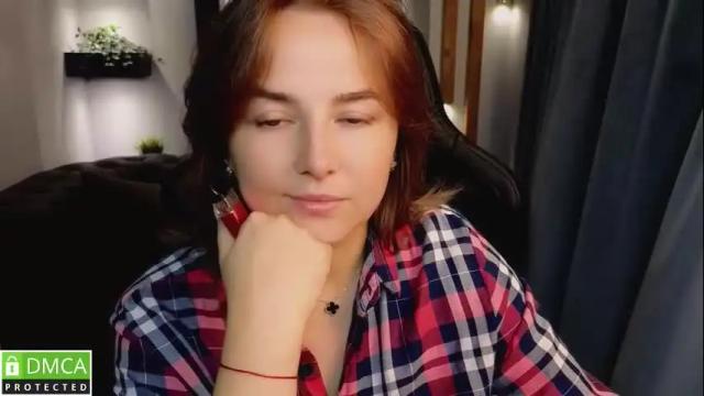 Image 6 of mira_mermayd Stream on Chaturbate on 3 months ago