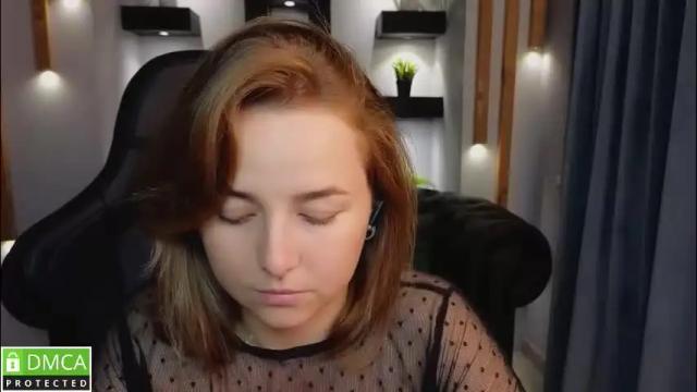 Image 6 of mira_mermayd Stream on Chaturbate on 3 months ago