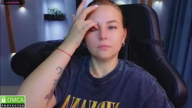 Image 11 of mira_mermayd Stream on Chaturbate on 3 months ago