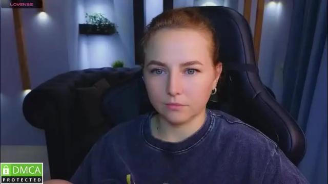 Image 4 of mira_mermayd Stream on Chaturbate on 3 months ago