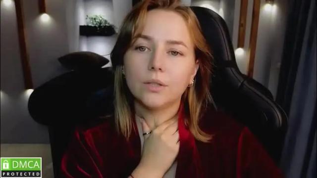 Image 3 of mira_mermayd Stream on Chaturbate on 2 months ago