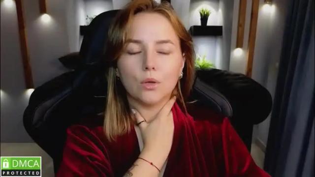 Image 4 of mira_mermayd Stream on Chaturbate on 2 months ago