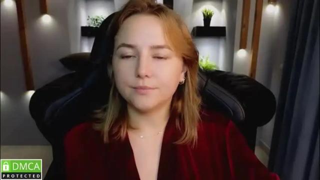 Image 6 of mira_mermayd Stream on Chaturbate on 2 months ago