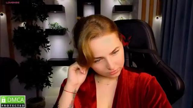 Image 4 of mira_mermayd Stream on Chaturbate on 1 month ago