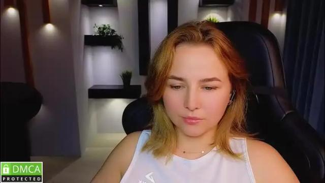 Image 10 of mira_mermayd Stream on Chaturbate on 1 month ago