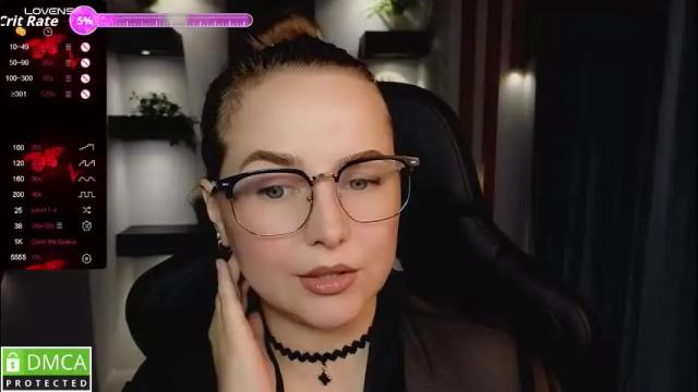 Image 8 of mira_mermayd Stream on Chaturbate on 1 month ago