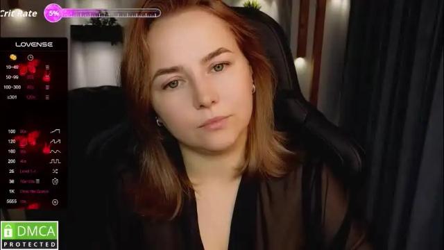 Image 3 of mira_mermayd Stream on Chaturbate on 1 month ago