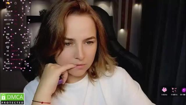 Image 2 of mira_mermayd Stream on Chaturbate on 1 month ago