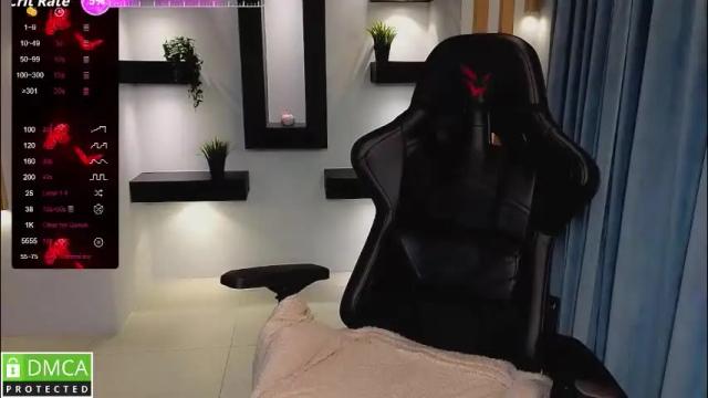 Image 4 of mira_mermayd Stream on Chaturbate on 1 month ago