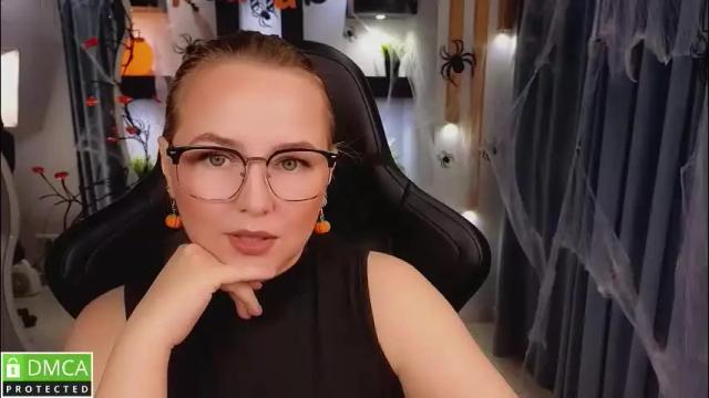 Image 11 of mira_mermayd Stream on Chaturbate on 3 days ago