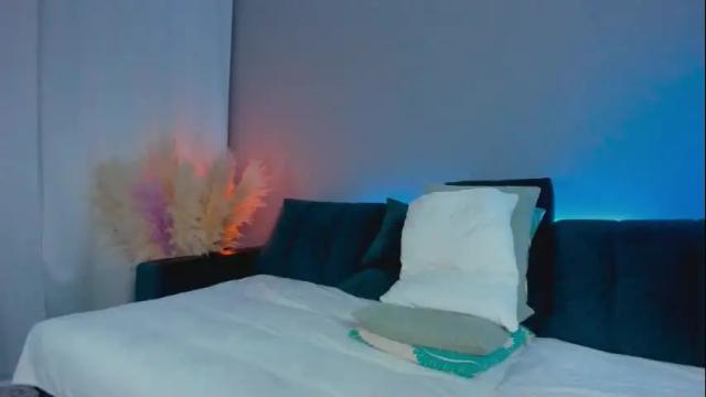 Image 11 of mirabrunette Stream on Chaturbate on 12 days ago