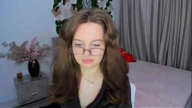 Thumbnail 1, miraclecurly's Stream at Chaturbate, 2 months ago