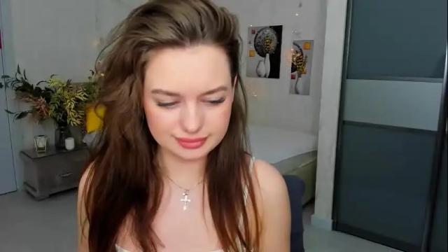 Image 8 of miraclecurly Stream on Chaturbate on 2 months ago