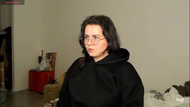 Image 2 of miradiaz Stream on Chaturbate on 1 month ago