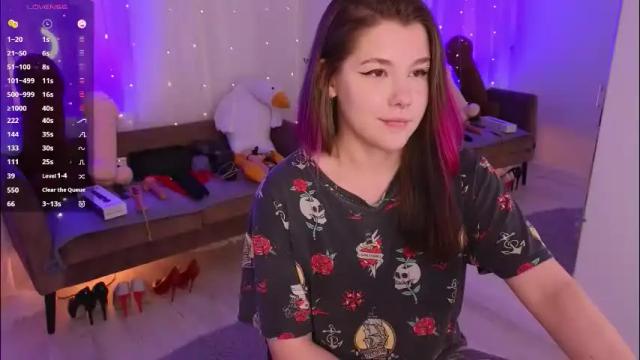 Image 8 of mirafalls Stream on Chaturbate on 1 month ago