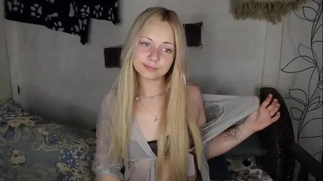 Image 3 of mirahardmanxx Stream on Chaturbate on 1 month ago