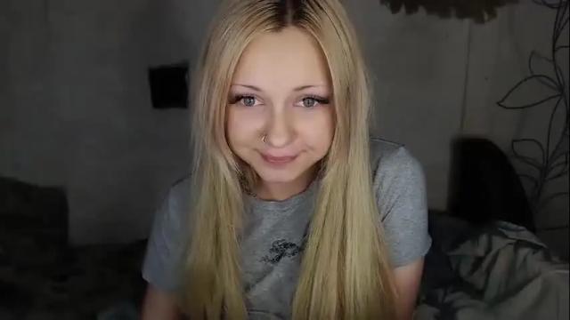 Image 8 of mirahardmanxx Stream on Chaturbate on 27 days ago