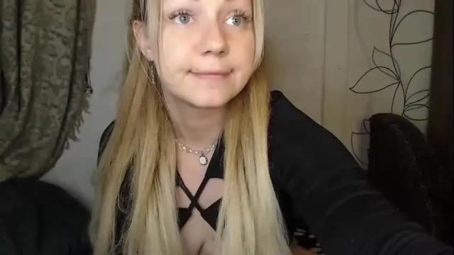 Image 10 of mirahardmanxx Stream on Chaturbate on 18 days ago