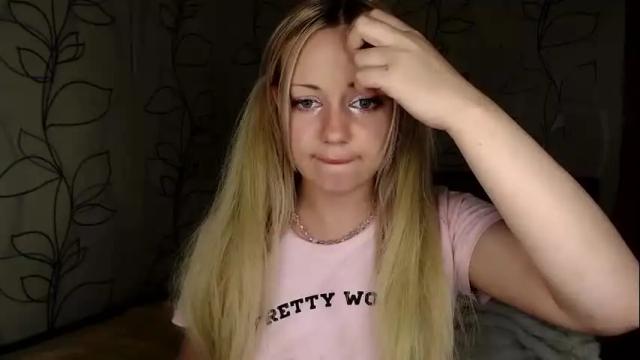 Image 11 of mirahardmanxx Stream on Chaturbate on 11 days ago