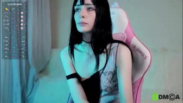 Image 6 of miranaliebert Stream on Chaturbate on 5 days ago