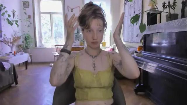 Image 8 of miranda2_0 Stream on Chaturbate on 3 months ago